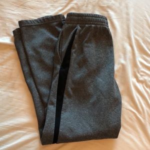 Boys Tek Gear sweatpants- size large